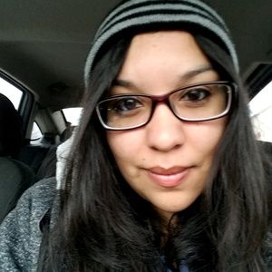 Meet your Posher, Crystal